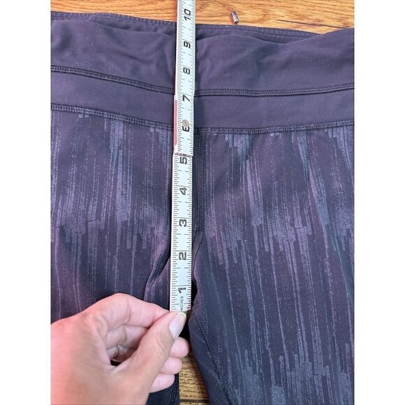 Lululemon Run Top Speed Crop Scratch Match Black Multi Leggings Wm Size 6 LL112 - Picture 5 of 7